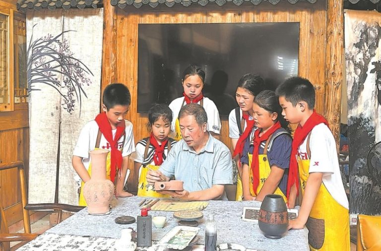 寿宁乌金陶：让传统技艺走进现代生活